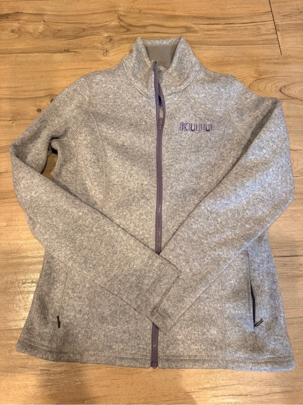 KUIU Women's Light Gray Full-Zip Teddy Fleece Jacket with Purple Trim
